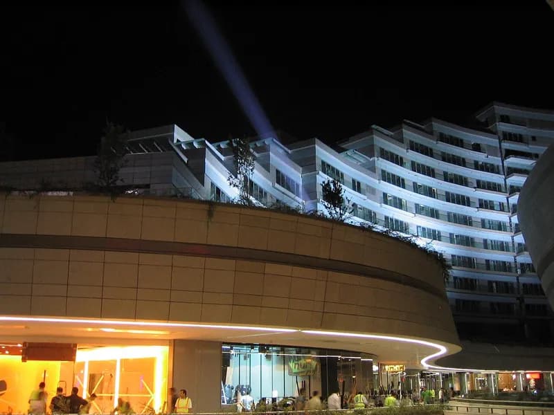 مرکز خرید کانیون